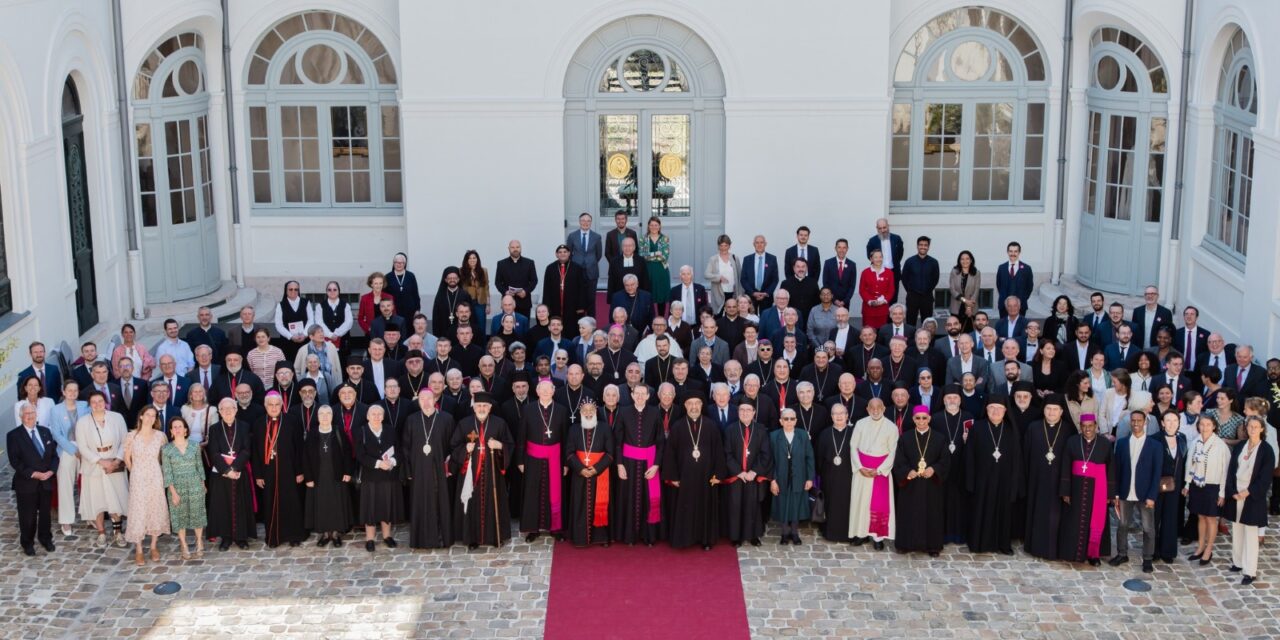 Participare a Episcopiei Greco-Catolice de Oradea la aniversarea a 170 de ani de la înființarea Asociației L’Oeuvre d’Orient, la Paris