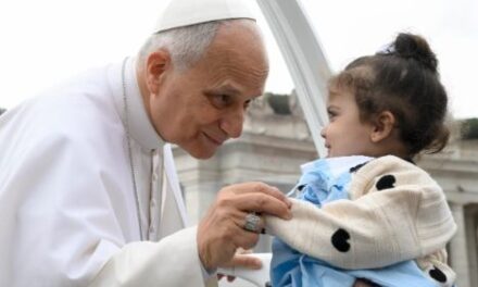 Papa Leon al XIV-lea a semnat enciclica „Magnifica Humanitas” privind omul și Inteligența Artificială