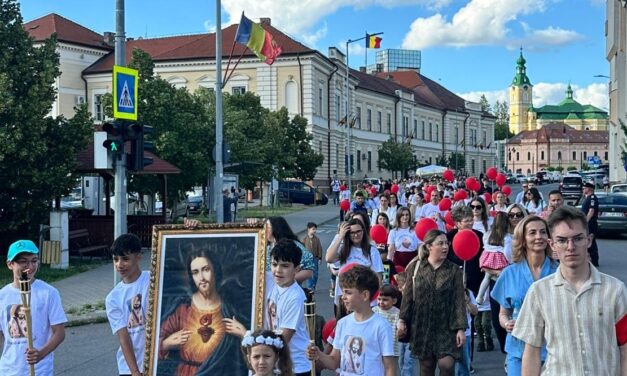 Sărbătoare la Mănăstirea „Sfânta Inimă a lui Isus” a Surorilor din Zalău