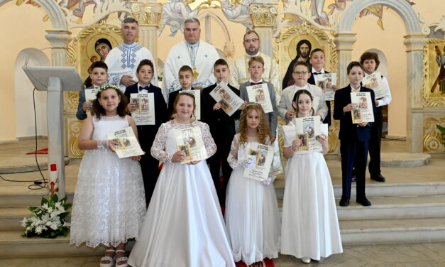 Sărbătoarea Primei Sfinte Împărtășanii în Parohia „Sfântul Andrei” din Carei