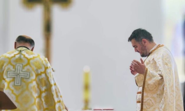 Parohia „Fericitul Valeriu Traian Frențiu” din cartierul Tineretului – Oradea și-a sărbătorit hramul