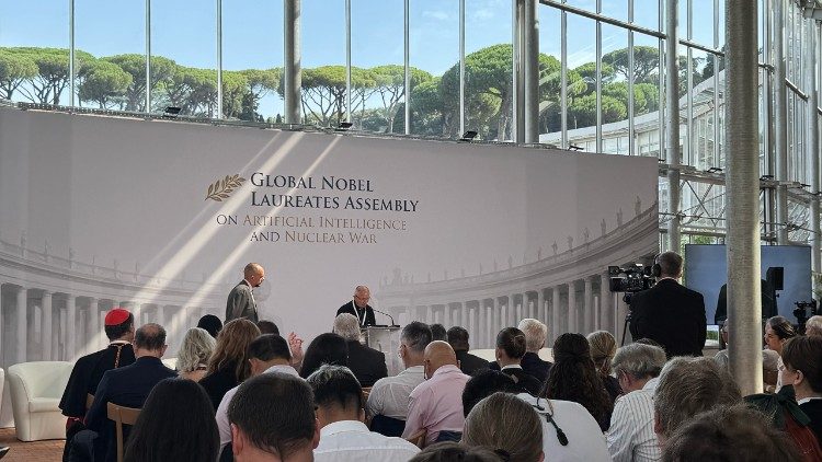 Declarația de la Roma: între inteligența artificială și războiul nuclear, umanitatea să prevaleze