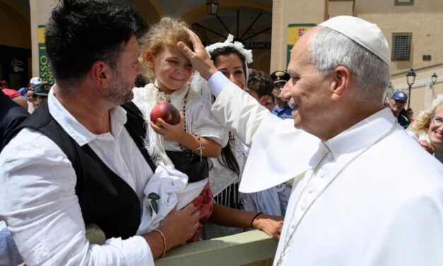 Papa Leon al XIV-lea la rugăciunea Angelus din 26 iulie 2026: „Să cerem darul de a recunoaște perla de mare valoare, comoara pentru care să vindem totul”