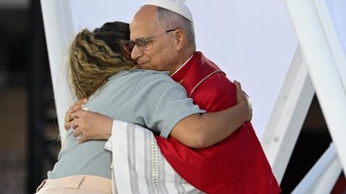 „Zâmbetul poate deveni un zid”: mărturia unei tinere spaniole