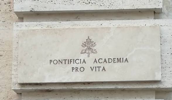 Inteligența artificială deschide noi provocări bioetice: „Niciun algoritm nu poate înlocui responsabilitatea umană”