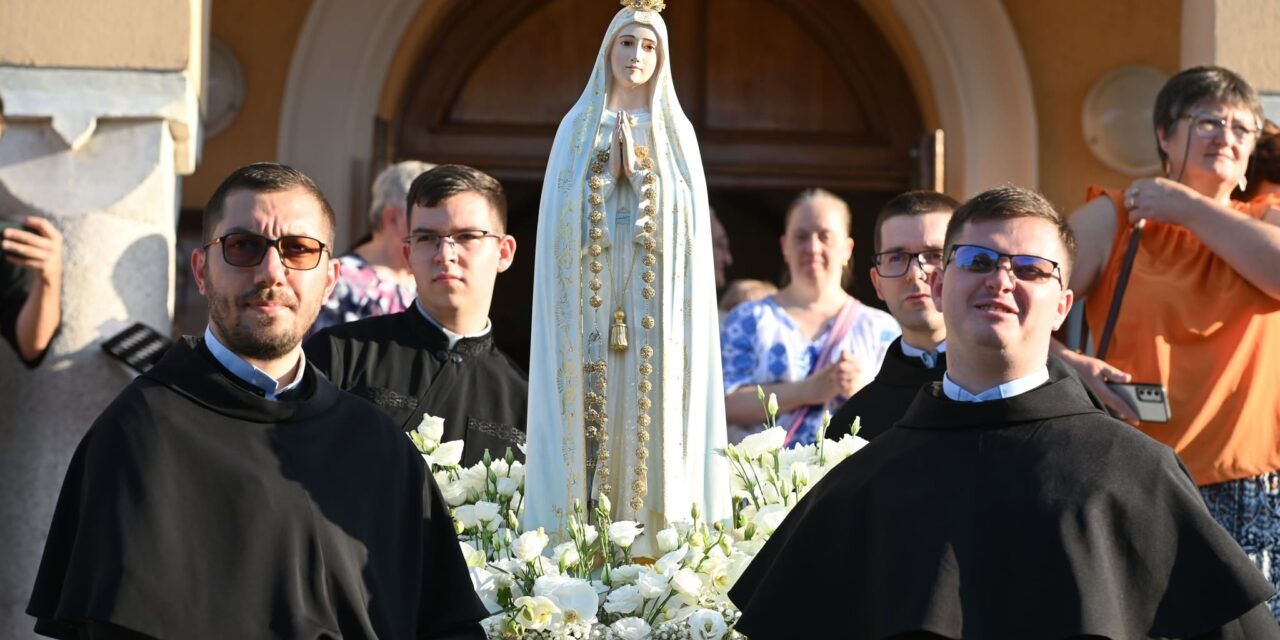 INVITAȚIE la Hramul Sanctuarului Eparhial „Adormirea Maicii Domnului” din Oradea, în Anul Jubiliar Franciscan