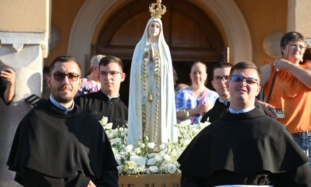INVITAȚIE la Hramul Sanctuarului Eparhial „Adormirea Maicii Domnului” din Oradea, în Anul Jubiliar Franciscan