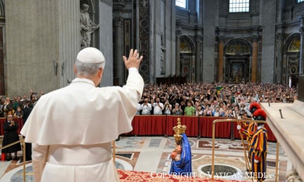 Papa Leon al XIV-lea la Audiența Generală din 19 august 2026: „Muzica este parte a acțiunii liturgice și nu o simplă ornamentare a celebrării.”