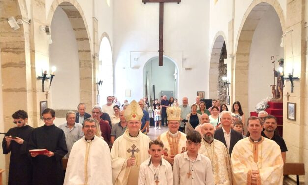Vizitӑ pastoralӑ ȋn Alicante, Spania