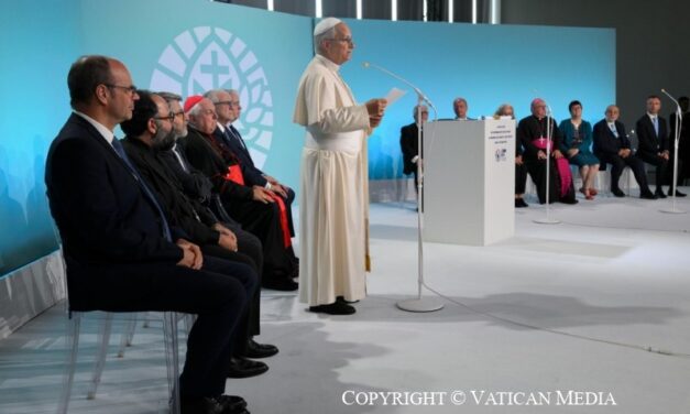Papa Leon al XIV-lea la Metz: „Europa trebuie să aleagă dialogul în locul confruntării și pacea în locul iluziei reînarmării”