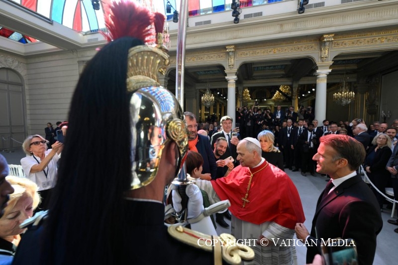 Papa Leon al XIV-lea în Franța: pacea, demnitatea vieții și responsabilitatea omului într-o lume în schimbare