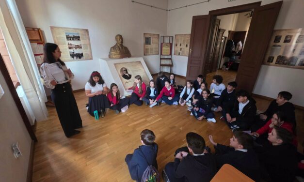 Un atelier în care istoria și literatura se transformă în bucurii pentru suflet
