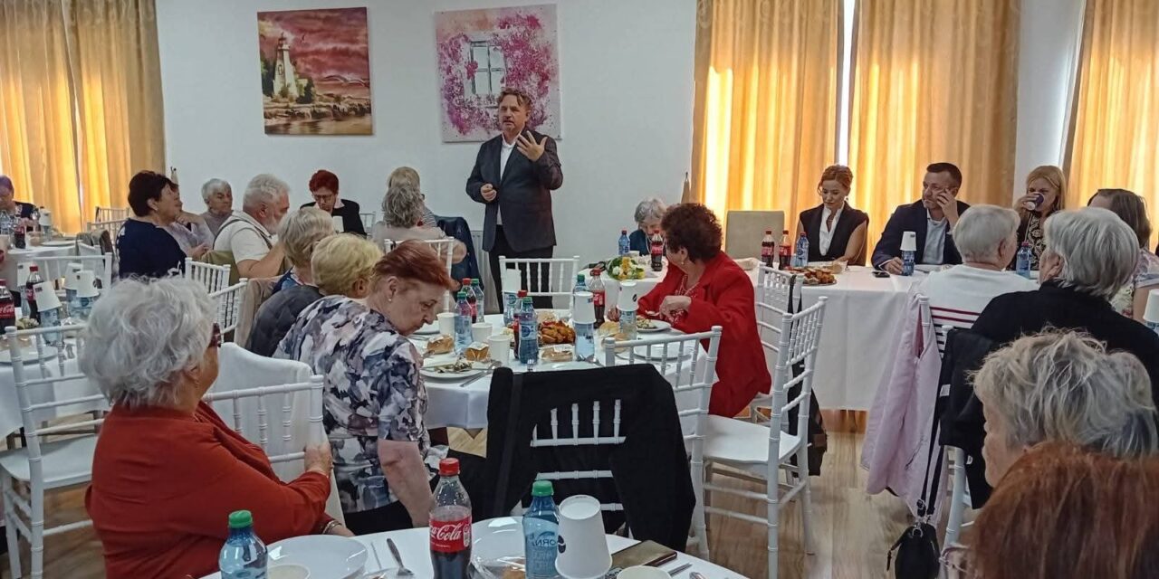 Ziua Internațională a Persoanelor Vârstnice marcată la Centrul rezidențial „Casa Frențiu”