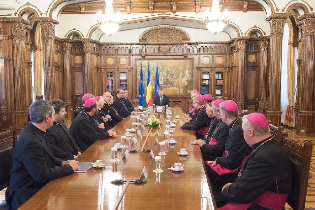 Vizita episcopilor catolici din România la Presedintele Iohannis,